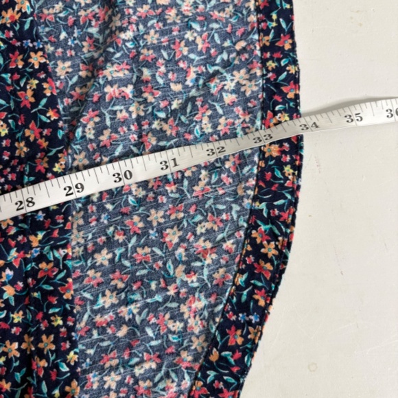 St John's Bay Plus Size Floral Blouse - Picture 10 of 11